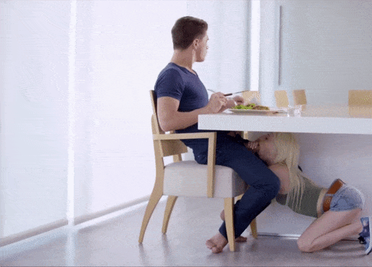 Gif - The Ideal Brekfast Place