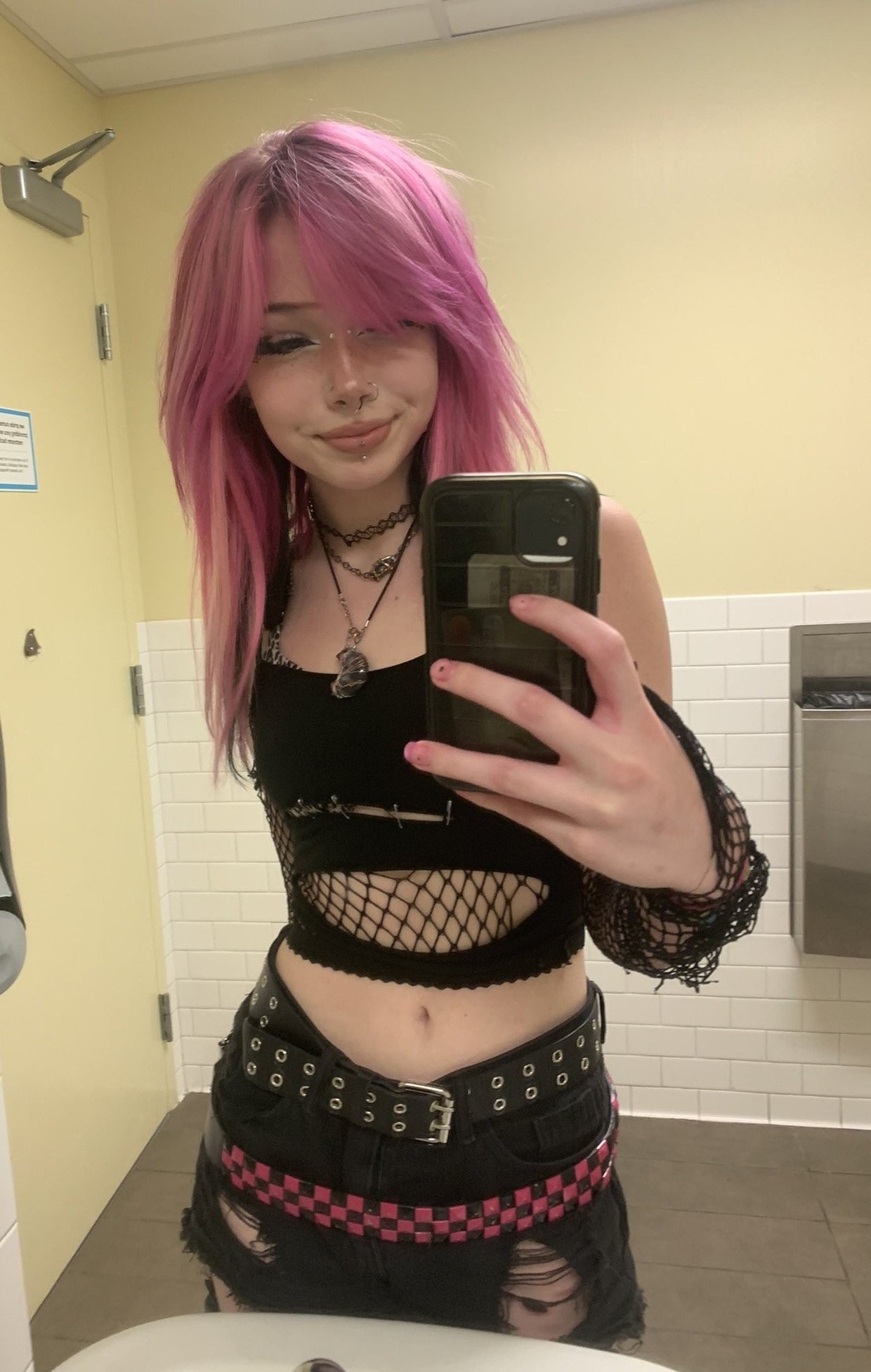 nice goth teenager sewppii 