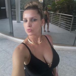 Pic - Glenda Precioso Huge Boobs Slut