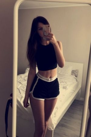 Pic - Tinder Teenager