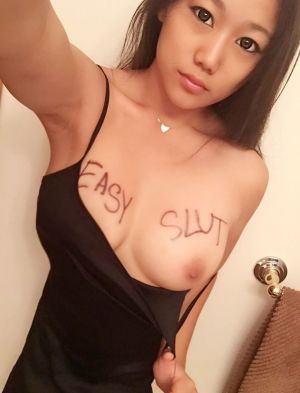 Pic - Chinese Handsome Writing Obedient Goodgirl Bodywriting Message Whore Slut Submissive Boobsout Inexperienced Selfie Thin